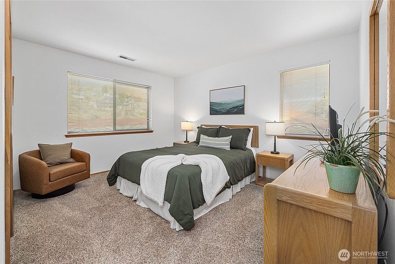 2nd image of 100 Lake Chelan Shores Drive #16-7&8