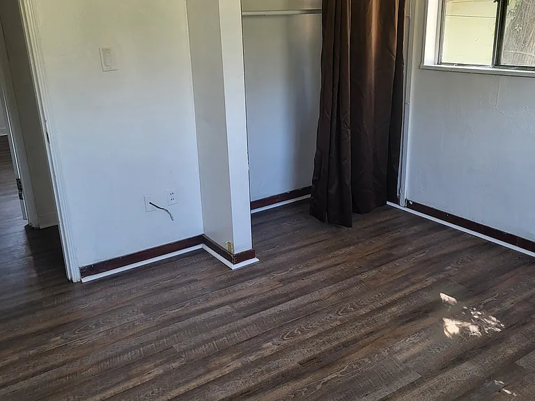1637 W McDowell Rd — Photo 8