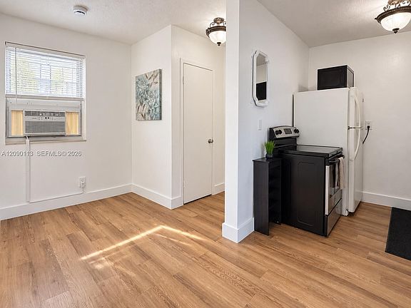 2nd image of 6950 NW 8th Ave APT 4
