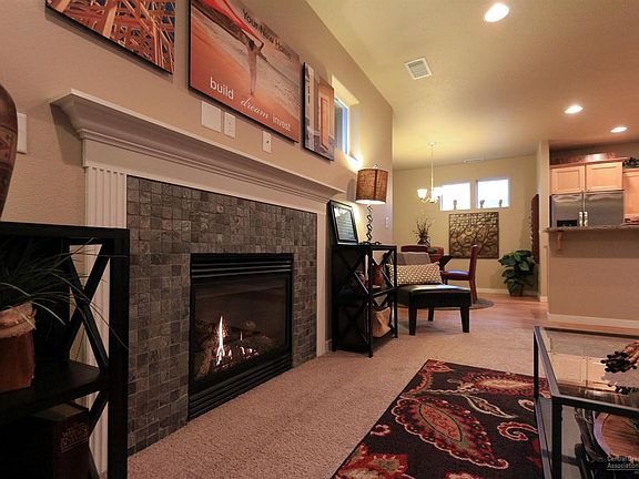 3rd image of 20625 SE Meadowsweet Dr
