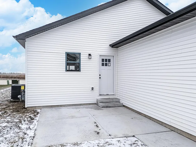 1527 Duncannon Dr — Photo 41
