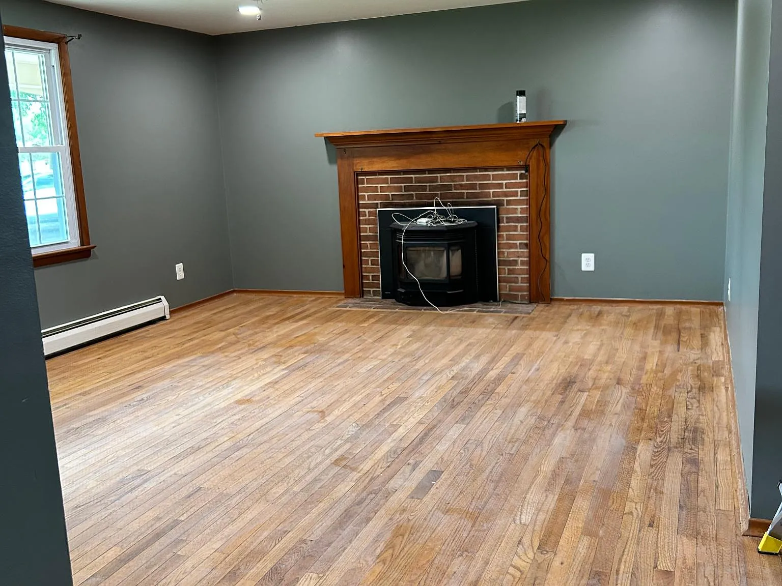 3 bed, 1296 sqft, $2,800 — Photo 4