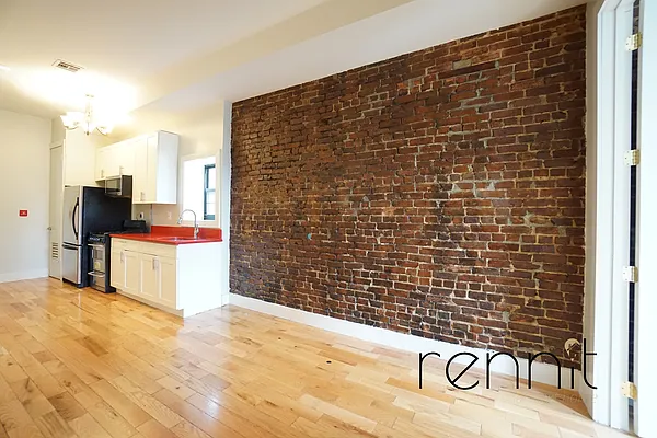 Rented by Rennit Inc. | media 13