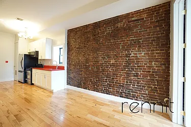 Rented by Rennit Inc.