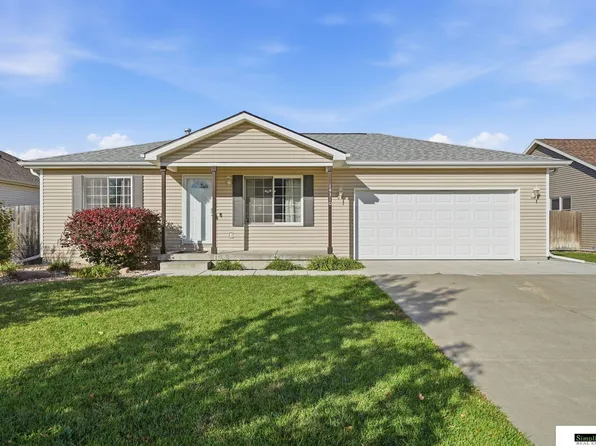 14310 Paris St, Waverly, NE 68462