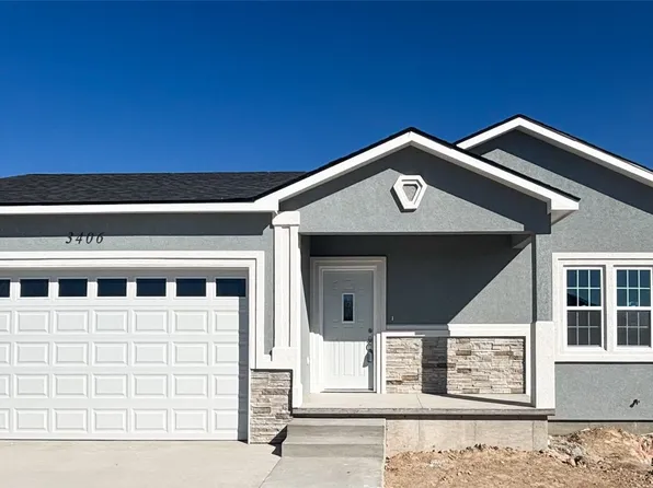 3406 Lost River Dr, Garden City, KS 67846