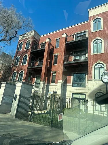 4043 S Drexel Blvd #104 Photo 1