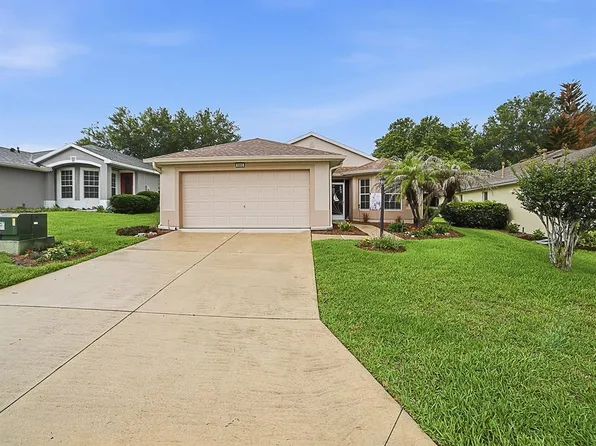 5052 China Sea Dr, Tavares, FL 32778