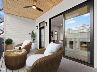 2051 W Berwyn Ave APT 2, Chicago, IL 60625
