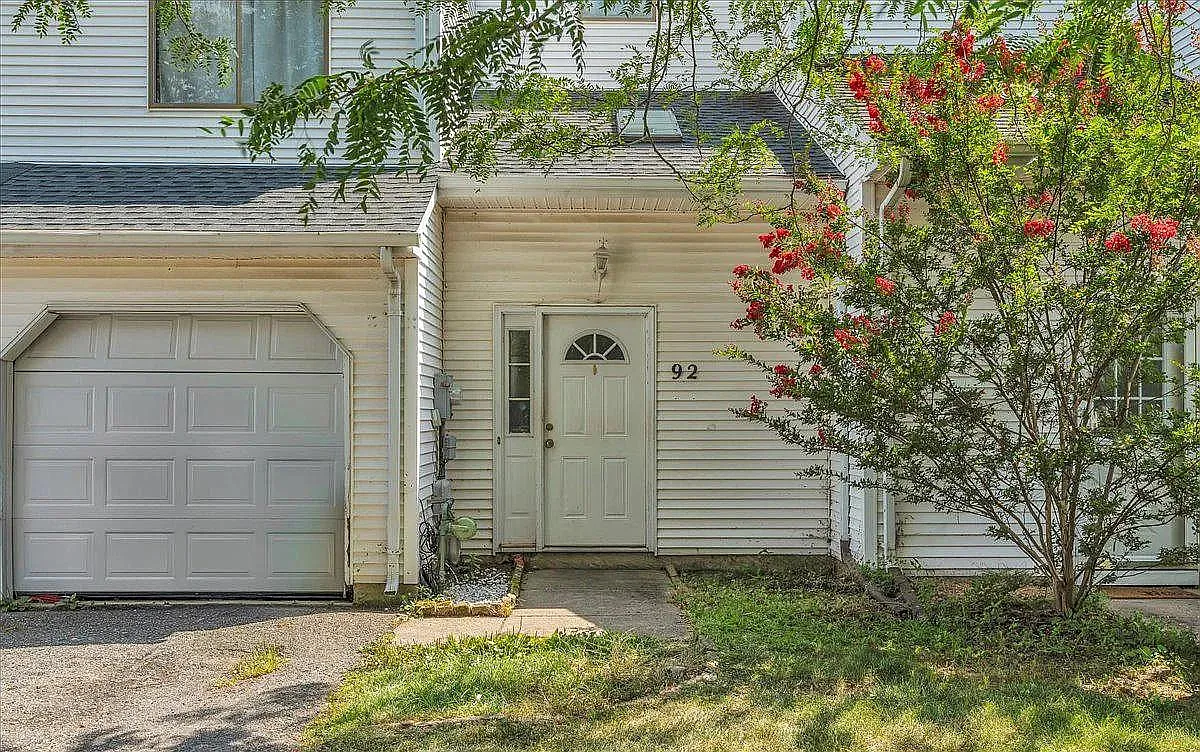 Building Photo - 92 Ginger Dr