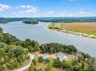 800 Crow Ln, Bath Springs, TN 38311