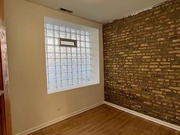 2nd image of 2151 N Sawyer Ave #G