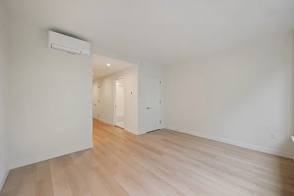 Rented by Living New York | media 41