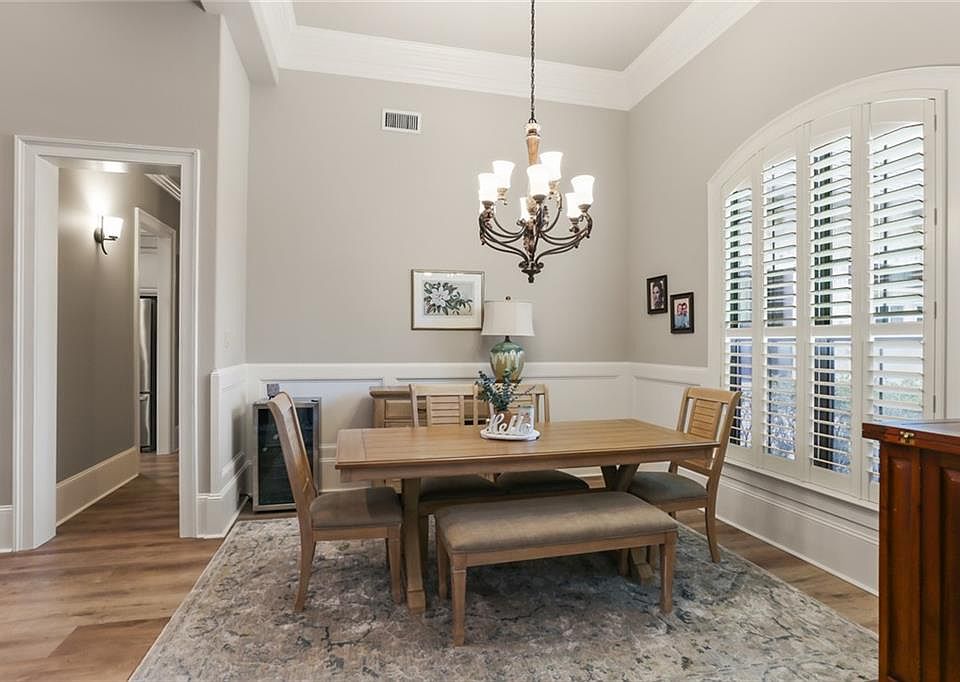 303 Lac Iberville Dr Luling LA Zillow