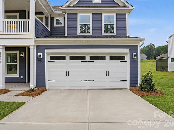 4th image of 5917 New River Dr
