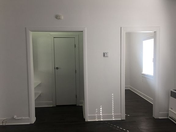 3rd image of 1017 S Kingsley Dr APT 106