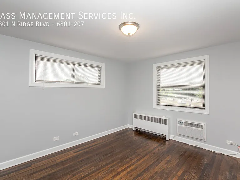 6801-09 N Ridge Blvd — Photo 33