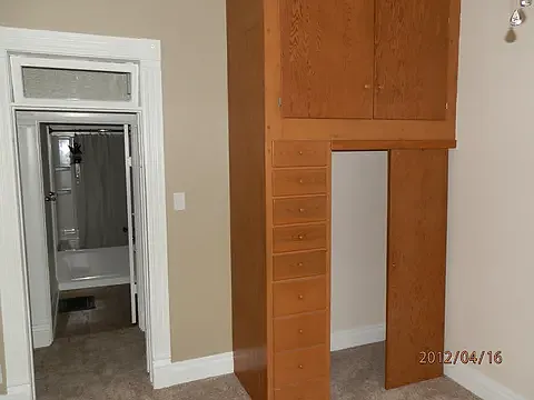 2 bed, $1,000 — Photo 4