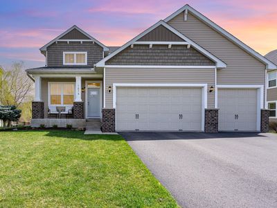 1874 Green Ash Dr, Carver, MN, 55315