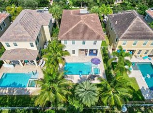 116 Ashford Ave, Jupiter, FL 33458