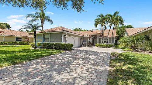 5361 Grande Palm Cir Photo 1