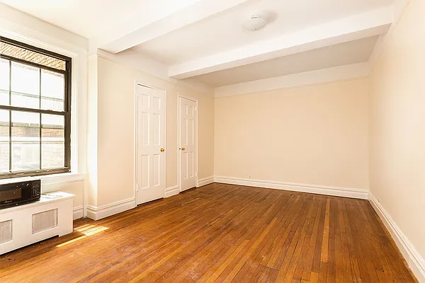 Rented by Sandy Beck, LREB | media 6