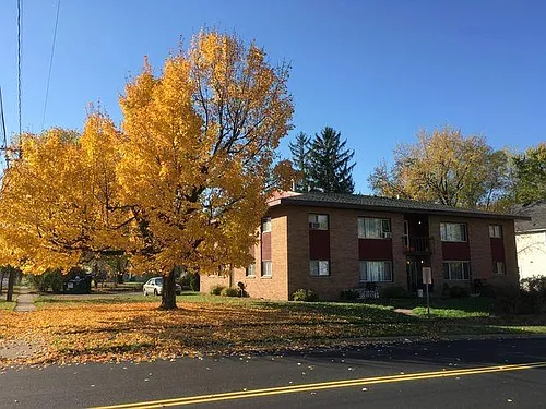 221 Weston Ave Photo 1