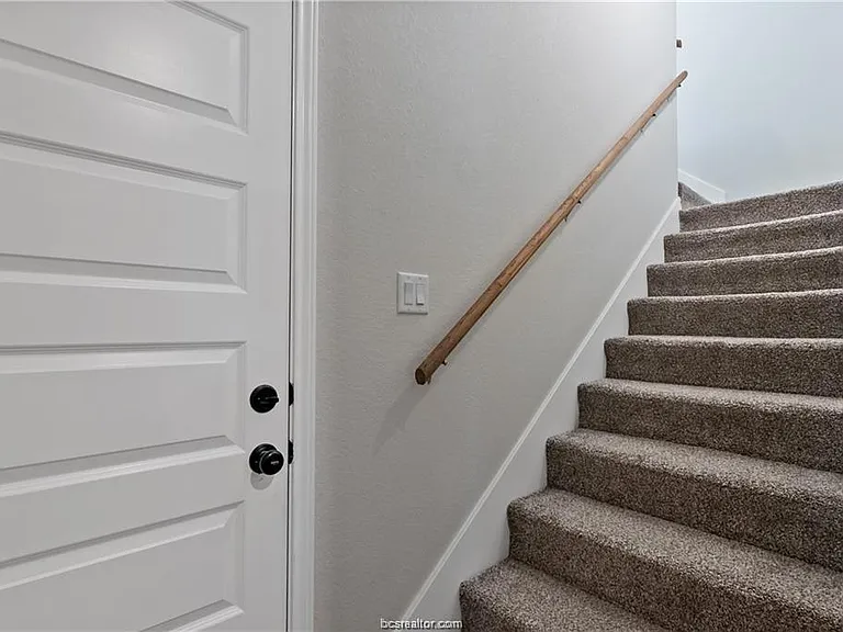 3429 Omaha Ct — Photo 23