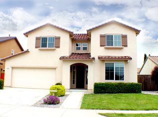 1513 Daisy Dr, Patterson, CA 95363