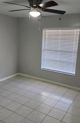 4th image of 4306 Royal Banyan Way #B