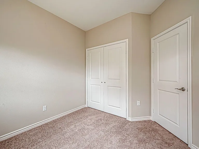 5530 Hirondel St #B — Photo 27