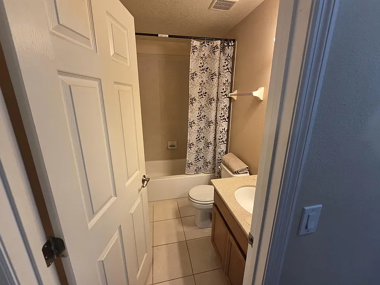 3810 Haley Ct #7 — Photo 26