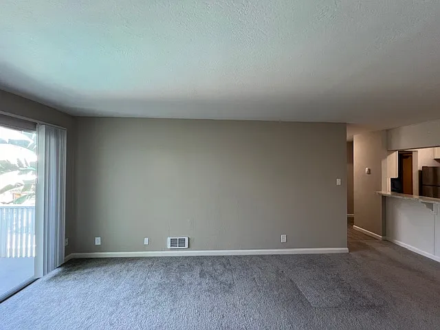 Tropic Sands Apartments — Photo 53