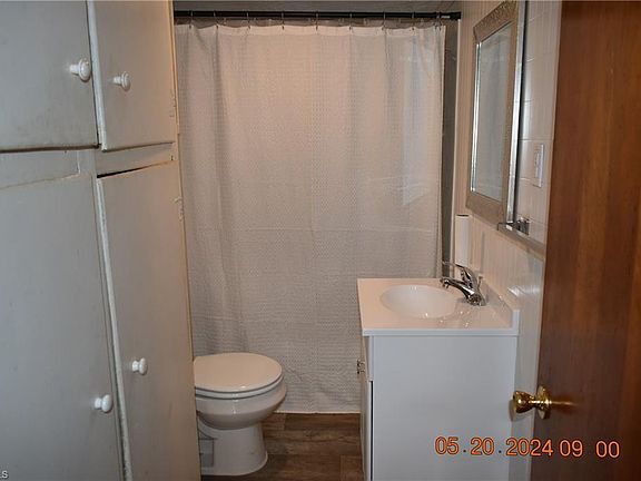 4th image of 1014 West Ave