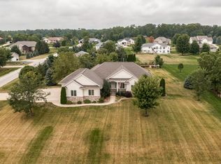 8307 Fawn Ln, Cedar Rapids, IA 52411