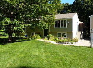 85 Ross Rd, Old Orchd Bch, ME 04064