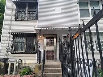 2813 West 30th Street