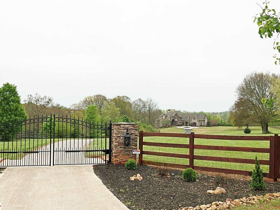 208 Bruce Farm Rd, Simpsonville, SC 29681 Zillow