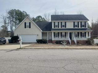 5811 Spreading Branch Rd, Hope Mills, NC 28348
