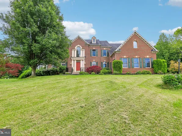 9308 Harrisons Farm Way, Gaithersburg, MD 20882