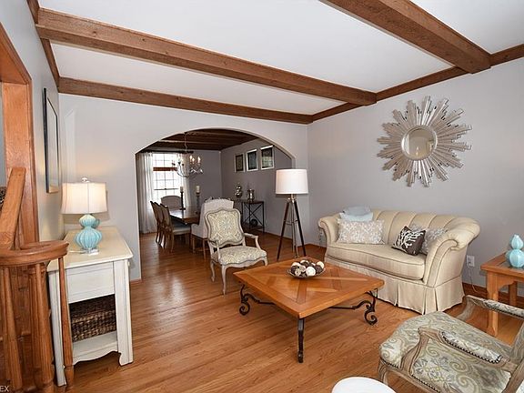 3rd image of 3252 Royal Oak Ct