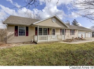14478 Heritage Point, Athens, IL 62613