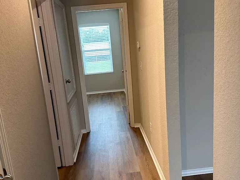 45 Foster Louis Ln — Photo 6