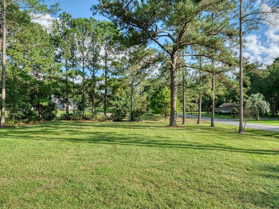 1st image of 11043 Creek Dr