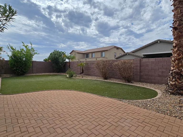 13505 W Catalina Dr — Photo 30