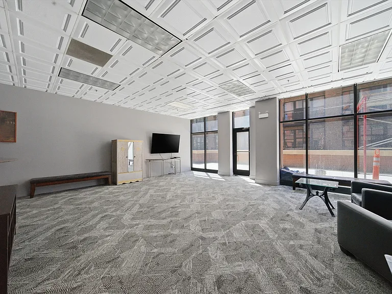 330 N Jefferson St #1606 — Photo 15