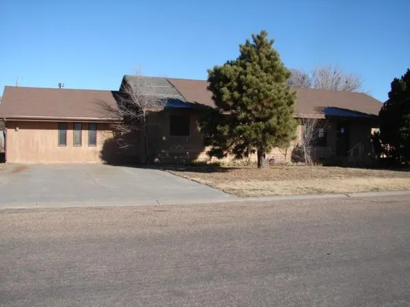 502 W Zuni Ave, Satanta, KS 67870