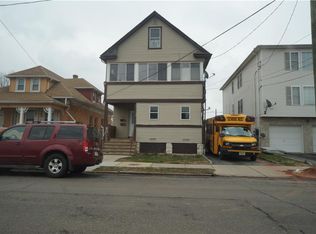 138 High St, Carteret, NJ 07008