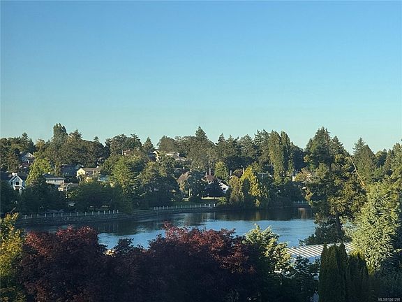 3rd image of 928 Mesher Pl