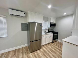10902 S Prairie Ave #2, Inglewood, CA 90303